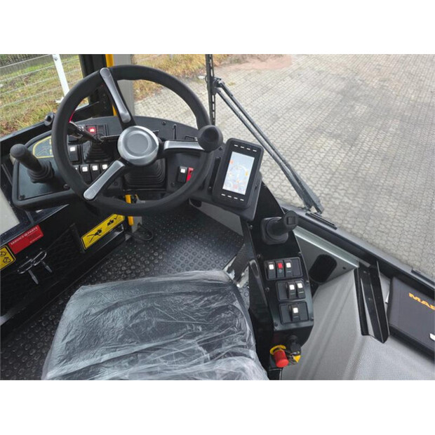 2025 Mafi HD445-47206874
