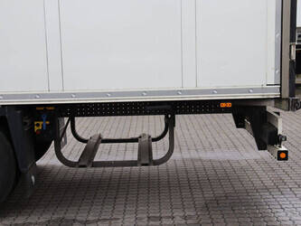 2020-schmitz-cargobull-others-1453518-47208012