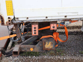 2010-krone-sd-1453523-47208181