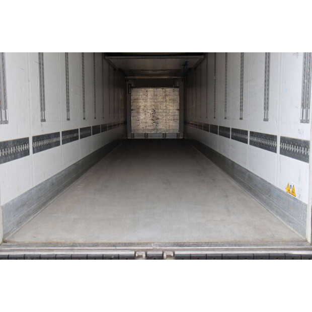 2019 Schmitz Cargobull SCB-S3B-47208242