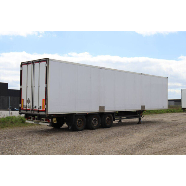 2017 Schmitz Cargobull SCB-S3B-47208255