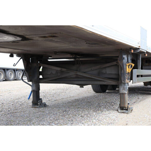 2017 Schmitz Cargobull SCB-S3B-47208271