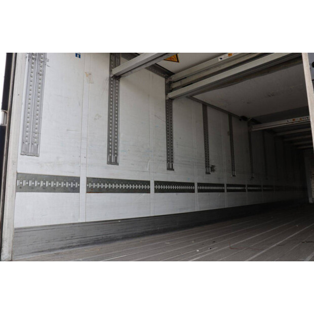 2017 Schmitz Cargobull SCB-S3B-47208298