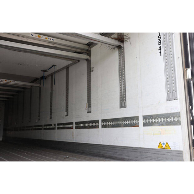 2017 Schmitz Cargobull SCB-S3B-47208300