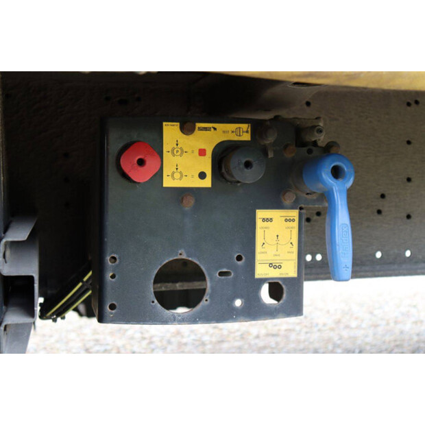 2015 Schmitz Cargobull SCB-S3T-47208483