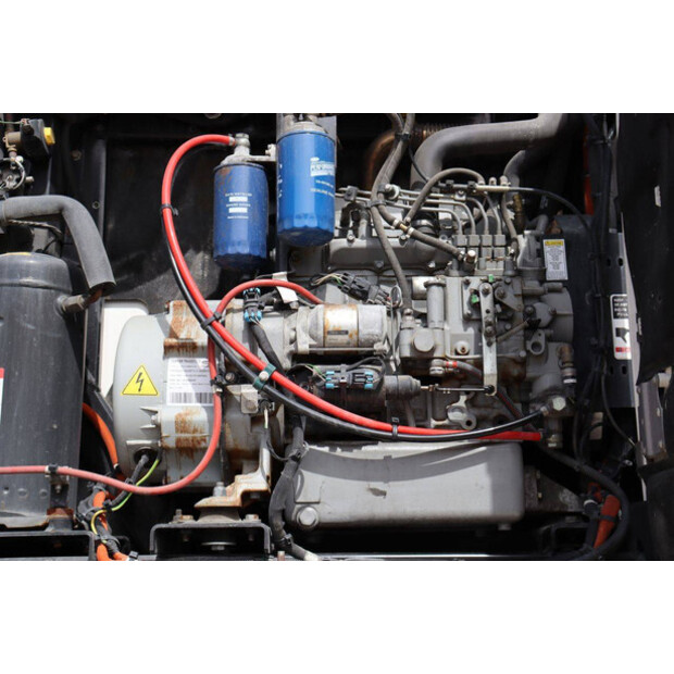 2018 شميتز كارجوبول SCB-S3B-47208870