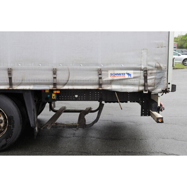 Volvo SCB*S3T-47209556