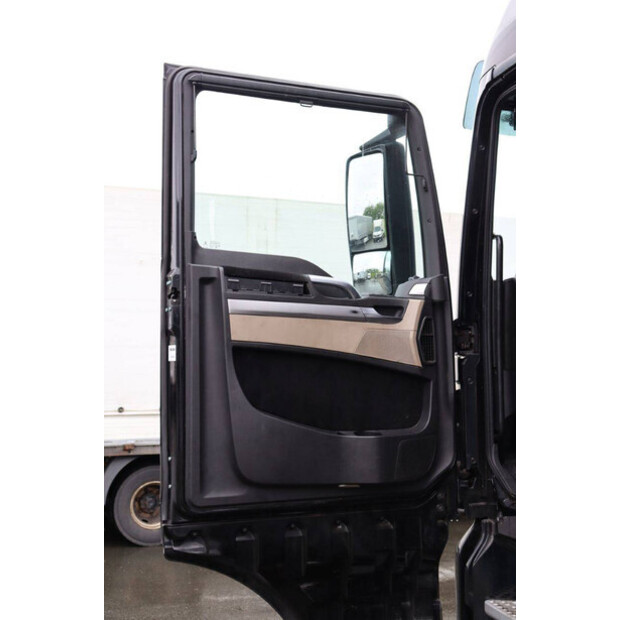 2017 مان TGX 18.460-47210005