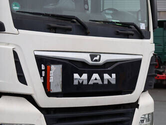 2017-man-tgx-18-500-1453557-47210064
