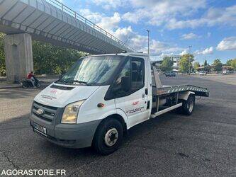 ford-transit-1453623-47223967