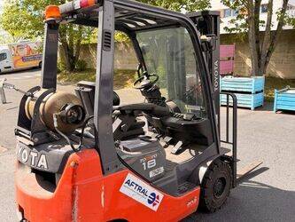 toyota-02-8fgf18-1453426-47224291