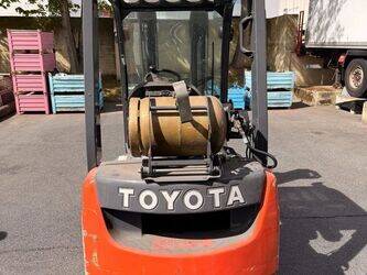 toyota-02-8fgf18-1453426-47224292