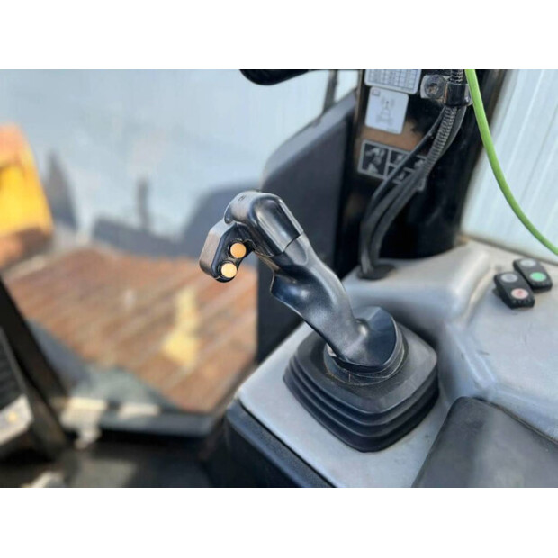 2016 Caterpillar D6N LGP-47225890
