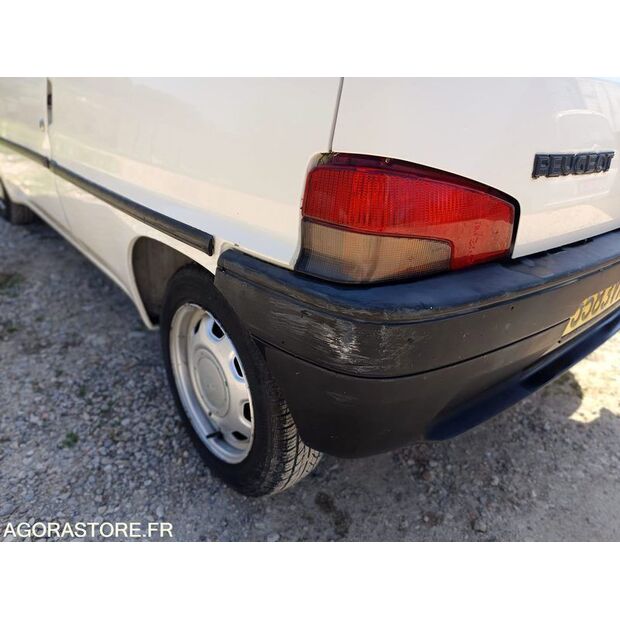 1992 Peugeot 106-47240985