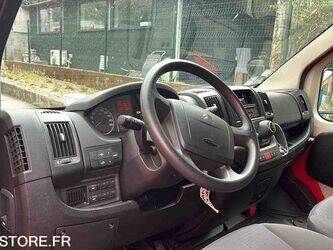 2012-citroen-jumper-1453706-47241223