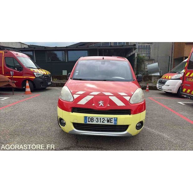 2013 Peugeot PARTNER-47241363