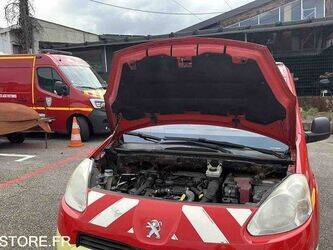 2013-peugeot-partner-1453711-47241368
