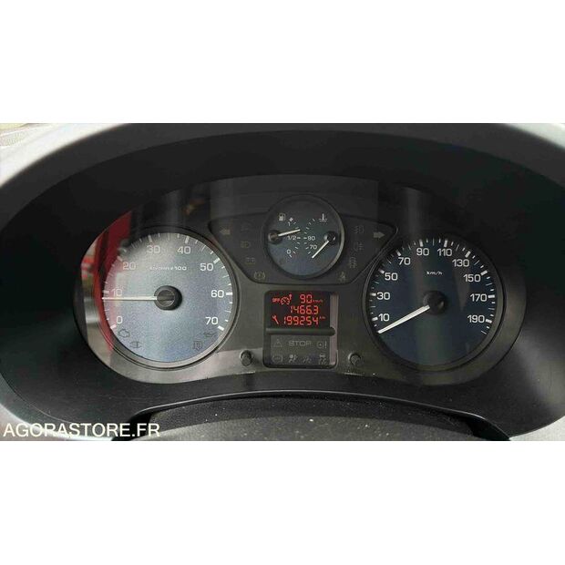 2013 Peugeot PARTNER-47241413