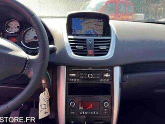 2010-peugeot-207-1453713-47241502