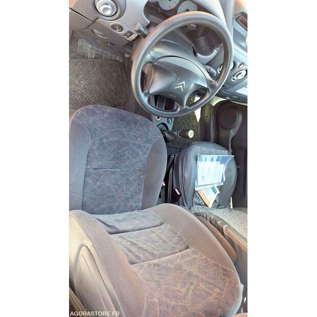 2005 Citroen BERLINGO-47241656
