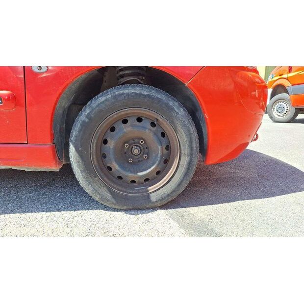 2005 Citroen BERLINGO-47241673