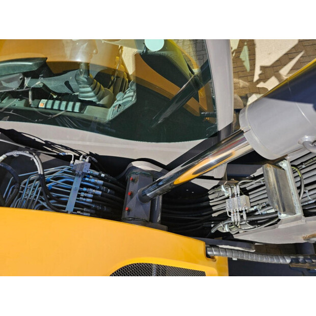 2019 Mecalac 8 MCR-47243817