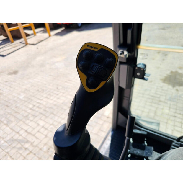 2019 Mecalac 8 MCR-47243824