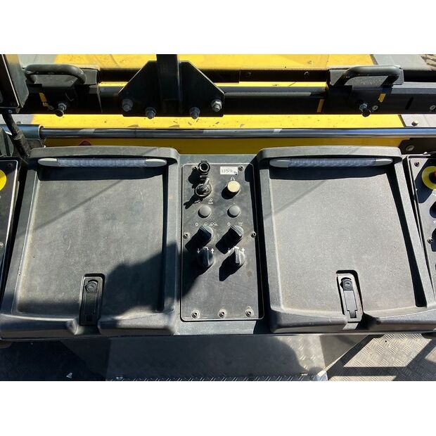 BOMAG BM 2000/65-47244069