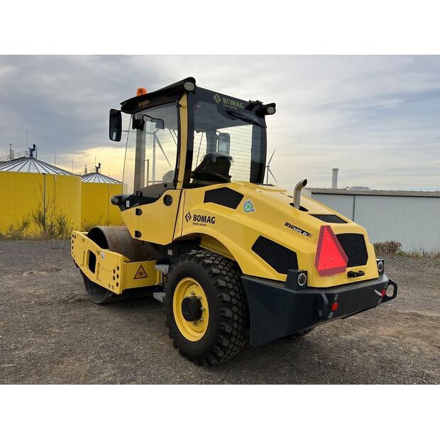 بوماج BW145D-5-47244096