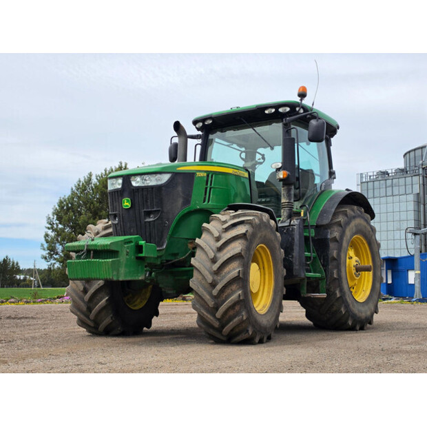 2012 جون دير 7230R-47244302