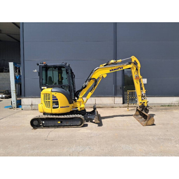 2024 كوماتسو PC35MR-5-47244374