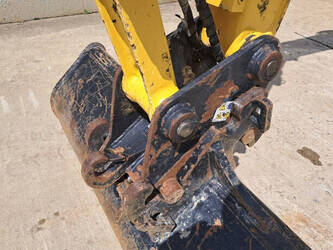 2024-komatsu-pc35mr-5-47244390