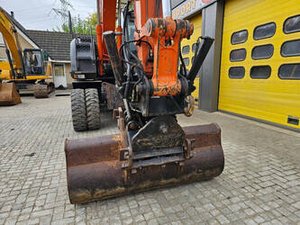 2010-hitachi-zx140w-3-1453787-47244419
