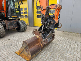 2010-hitachi-zx140w-3-1453787-47244420