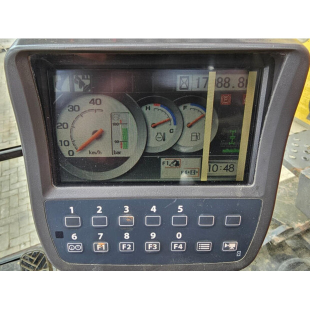 2010 هيتاشى ZX140W-3-47244423