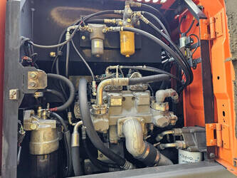 2010-hitachi-zx140w-3-1453787-47244426