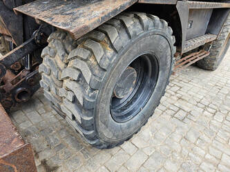 2010-hitachi-zx140w-3-1453787-47244431