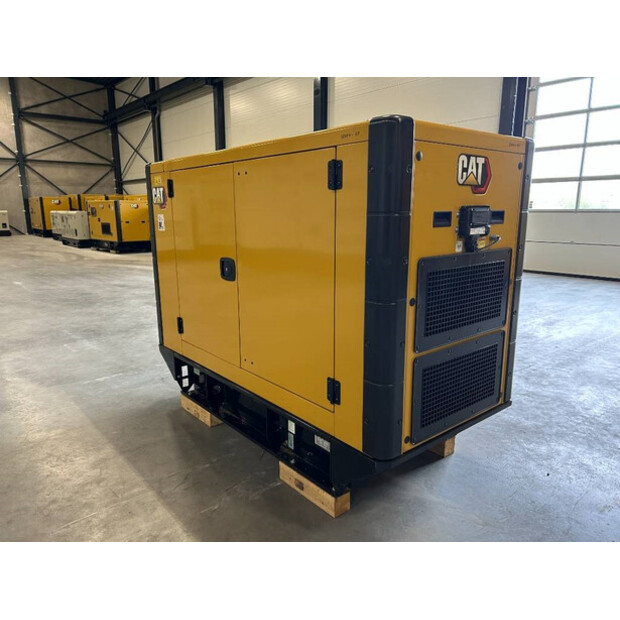 2025 Caterpillar DE33E0-47244552