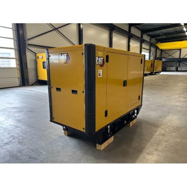 2025 Caterpillar DE33E0-47244553