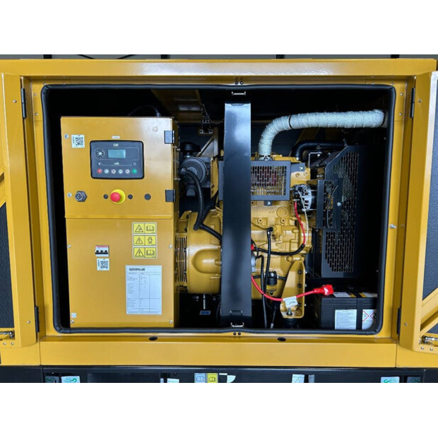 2025 Caterpillar DE33E0-47244558