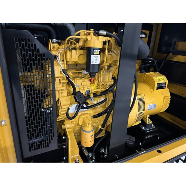 2025 Caterpillar DE33E0-47244561
