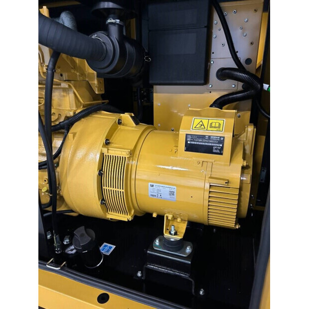 2025 Caterpillar DE33E0-47244568