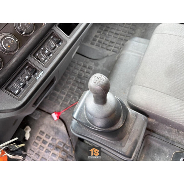 2017 Renault D7.5-47244783