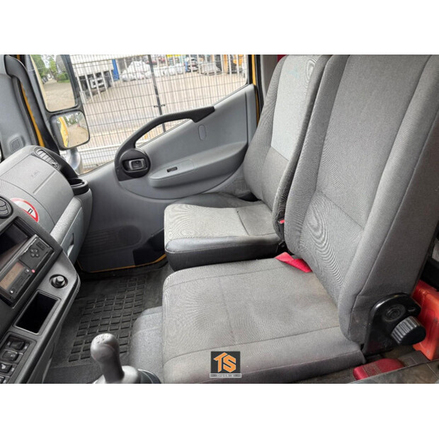2017 Renault D7.5-47244785