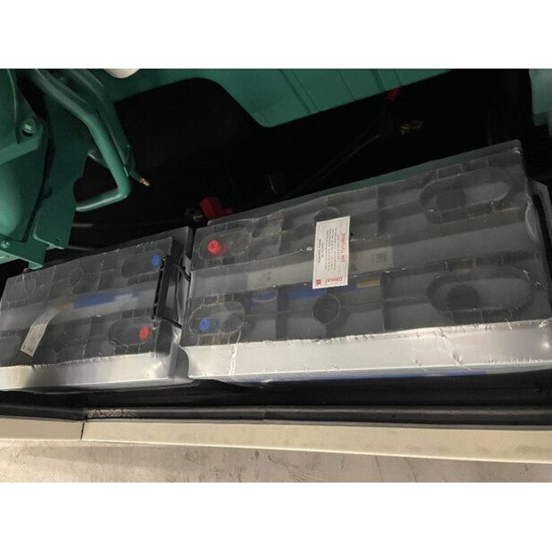 2025 Volvo TWD1644GE-47245176