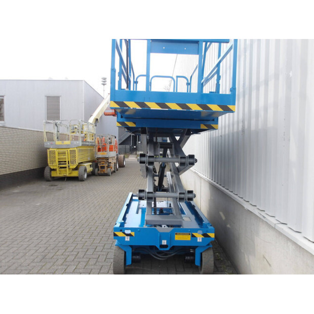 2008 جيني GS-2046-47245524