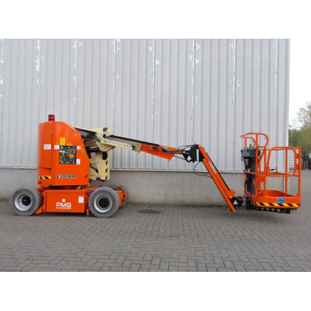 2015 JLG E300AJP-47245760
