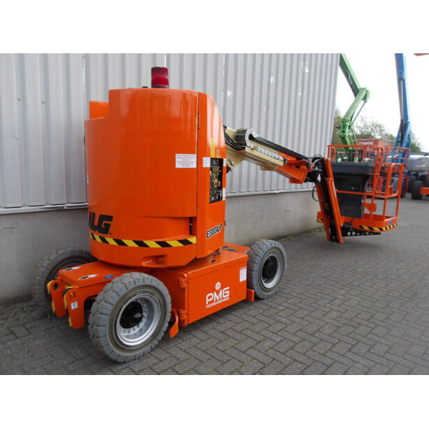 2015 JLG E300AJP-47245761