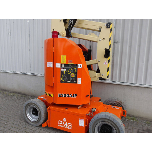 2015 JLG E300AJP-47245769