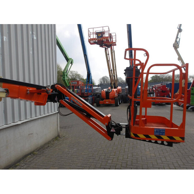 2015 JLG E300AJP-47245771